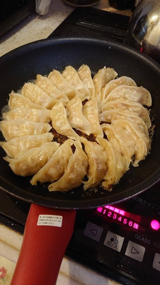 生餃子 新風 西区店