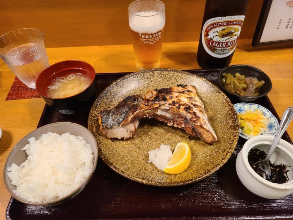 炭火焼 お食事処 おかん