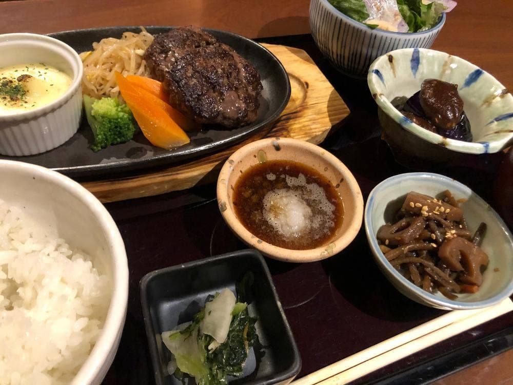 御曹司 きよやす邸 六本木本店