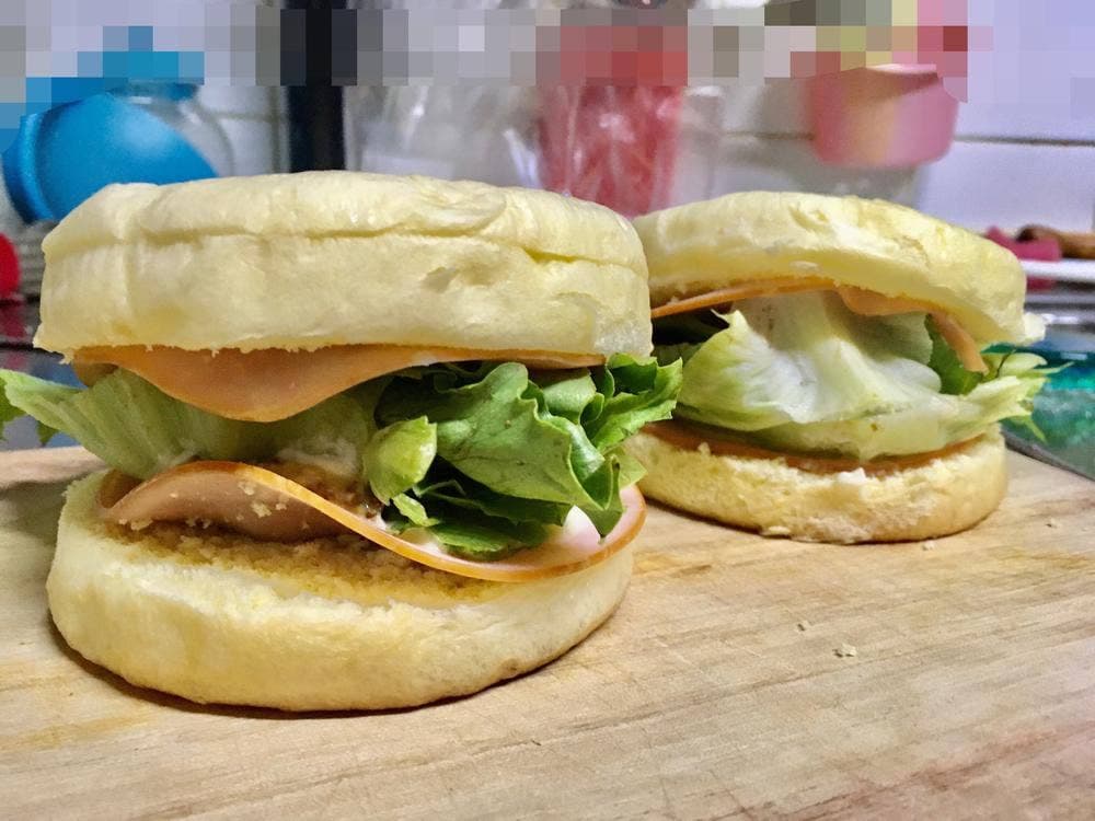 アルビスベーカリー 小松幸町店