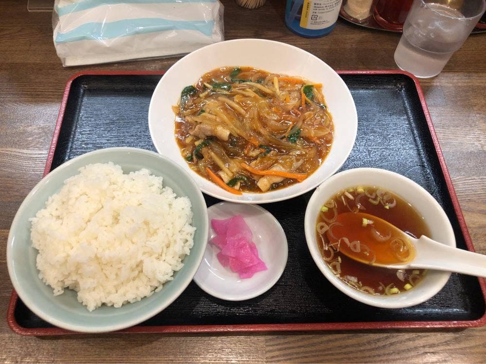 中華ハナウエ