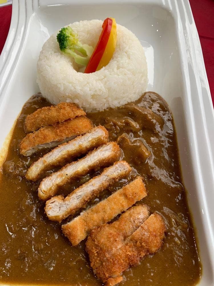 赤坂クーポール 砧店