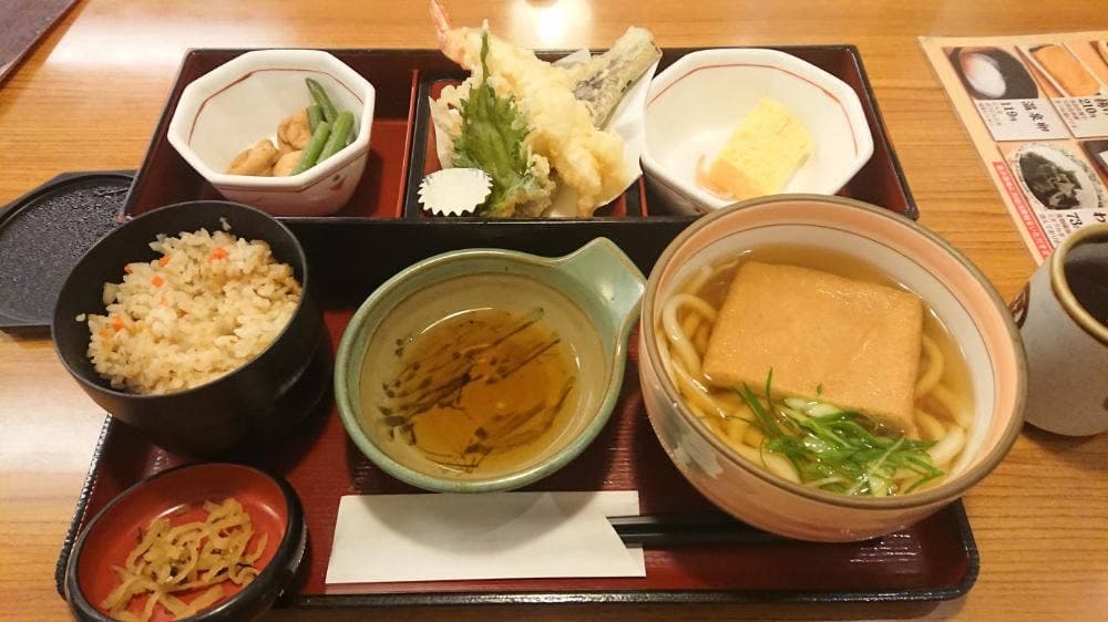 杵屋 豊中エトレ店