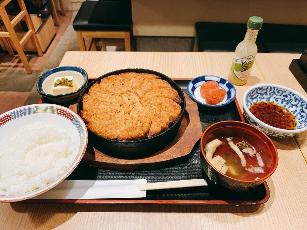 博多かわ串・高知餃子 酔場フタマタ 恵比寿店