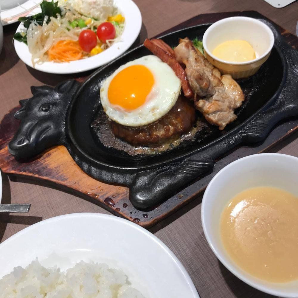 フォルクス 中環千里店