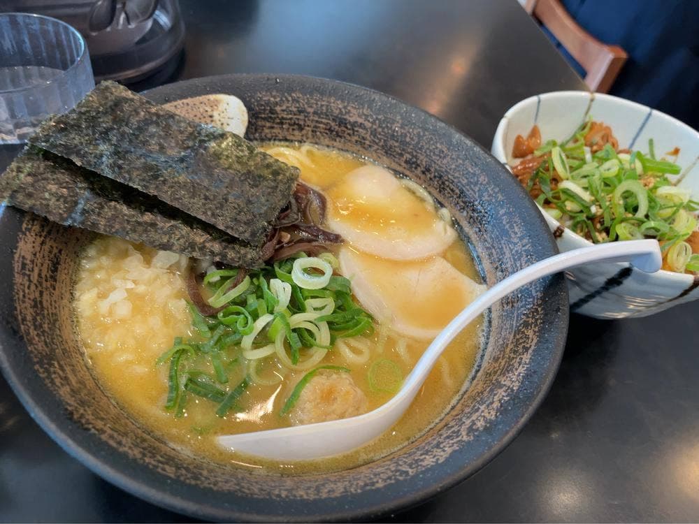 濃厚鶏そば 麺屋武一 汐留シティセンター店