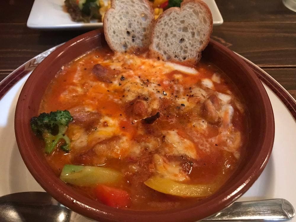 上乃裏洋食 Luna crescente