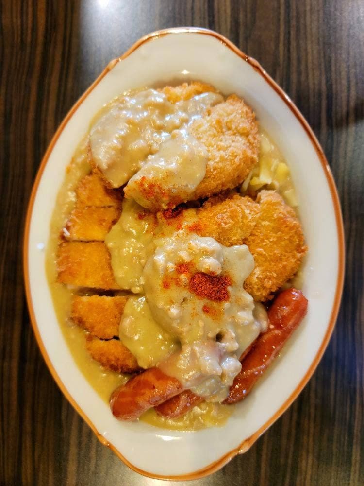 白カレーの店 1/f ゆらぎ