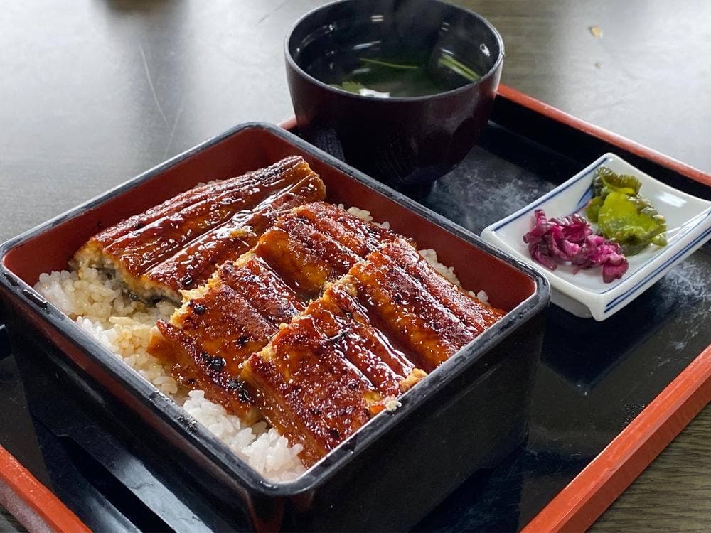 伊勢屋