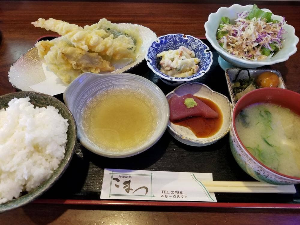 旬菜活魚こまつ