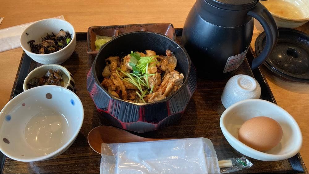 鶏ひつまぶし 和だしの唐揚げ おっとり