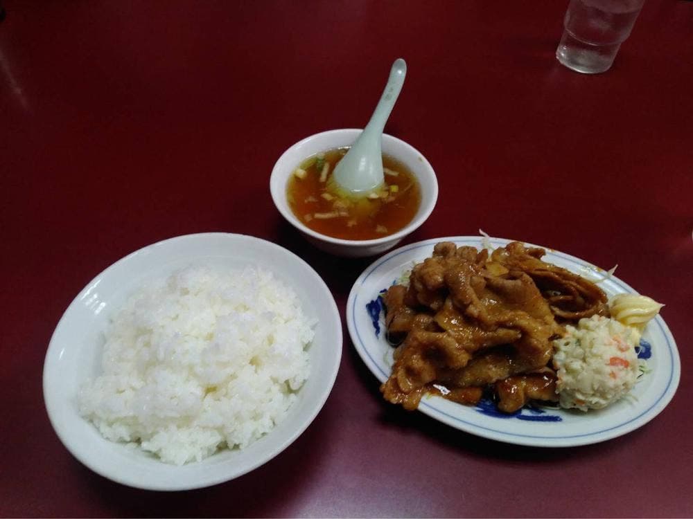 中華料理 赤尾飯店