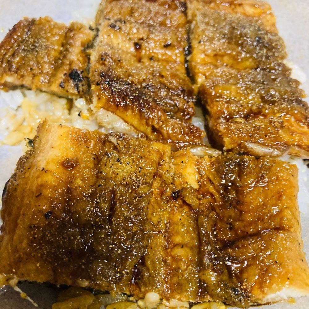 めがや佐竹鮮魚店