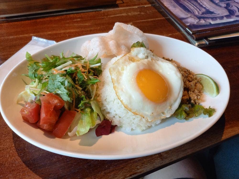 レストラン・ワイキキ Yachiyo