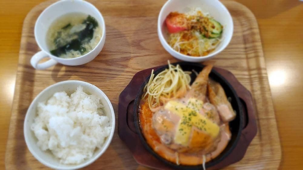 ハンバーグ☆RISE