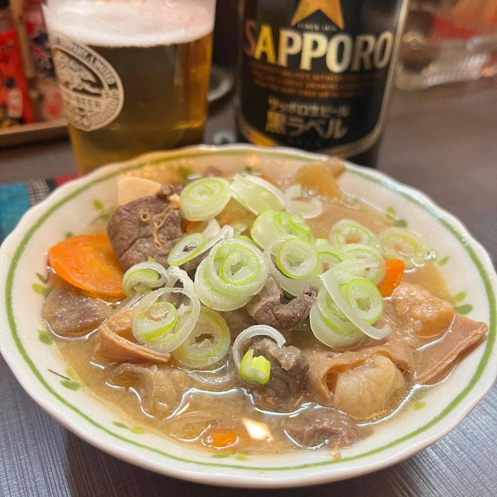 牛もつ煮込み かず
