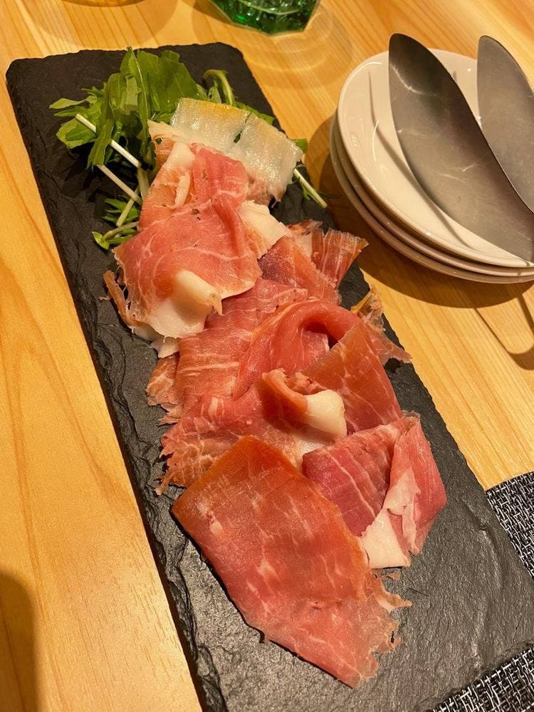 鉄板Diningやまなみ