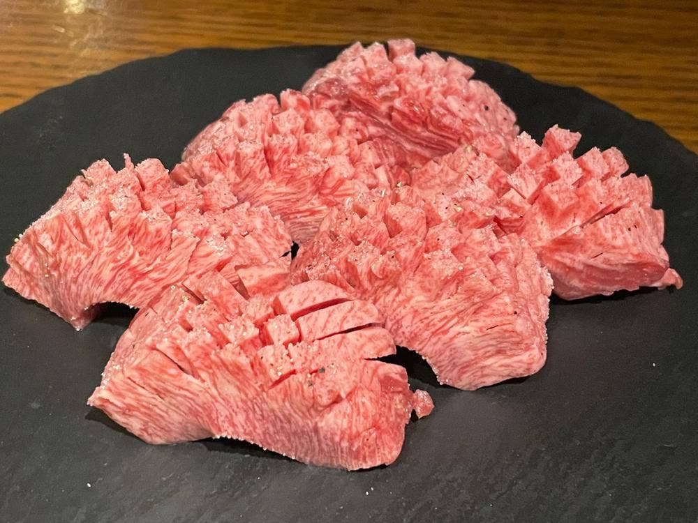 YAKINIKU & WINE TO-KA HANARE