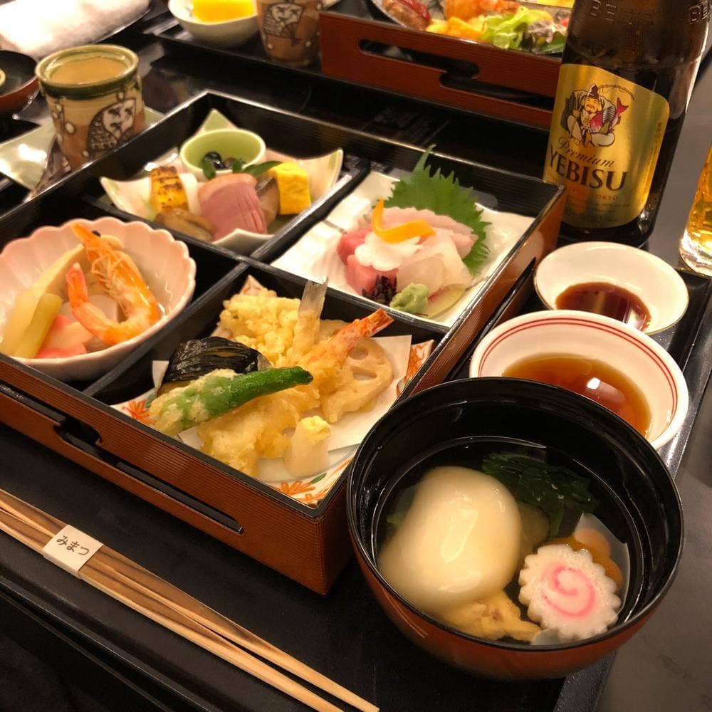 みまつ