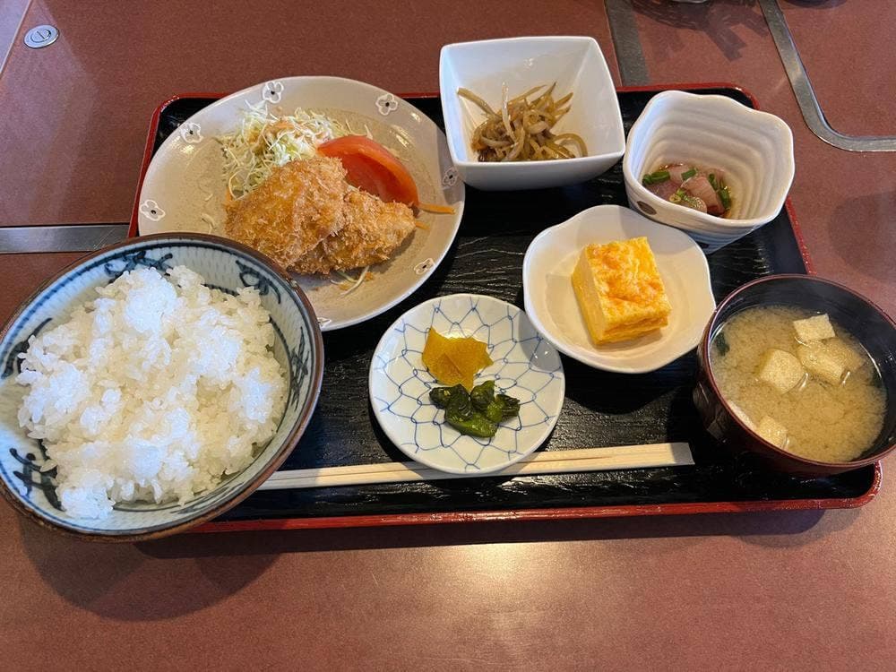 キッチンテーブル