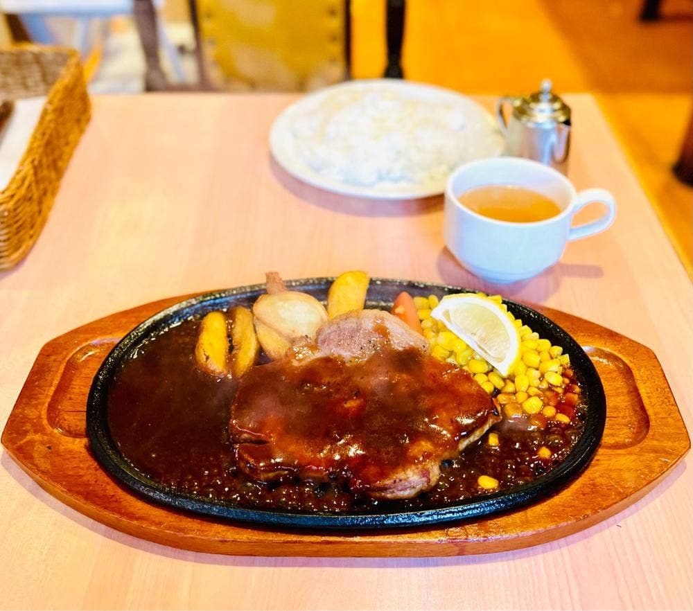 赤い風車レストラン