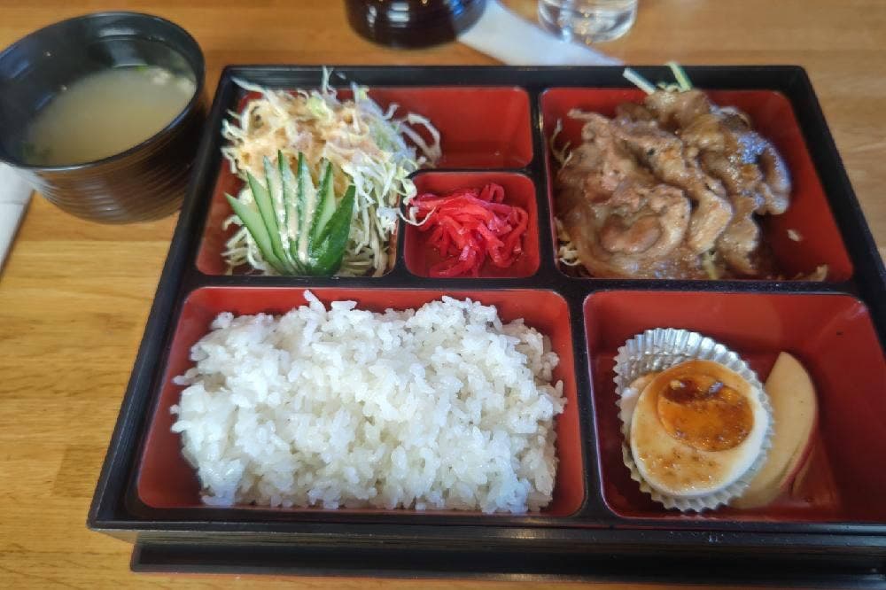 ペグトップ