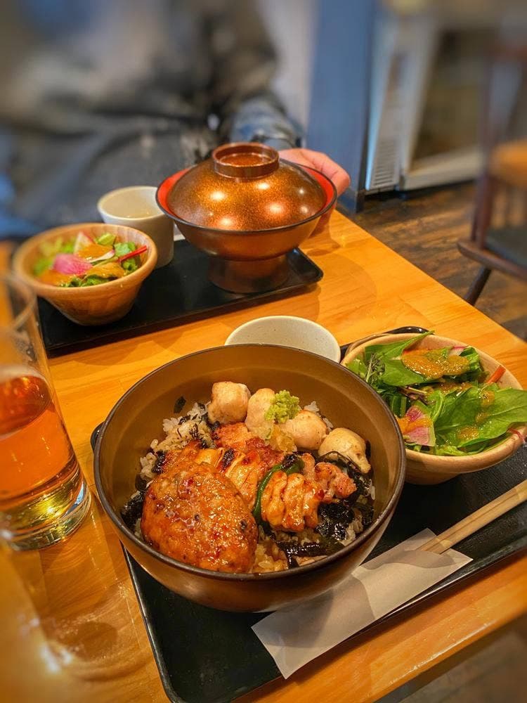 YAKITORI&SAKE 鳥光國 府中店
