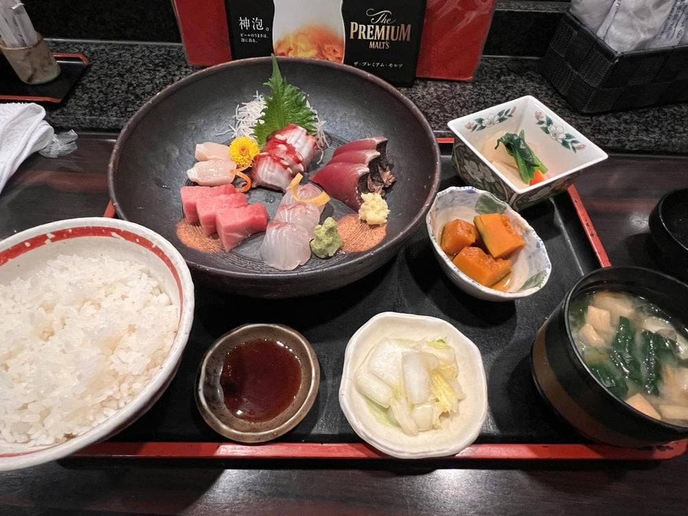 魚彩奈や 旬月