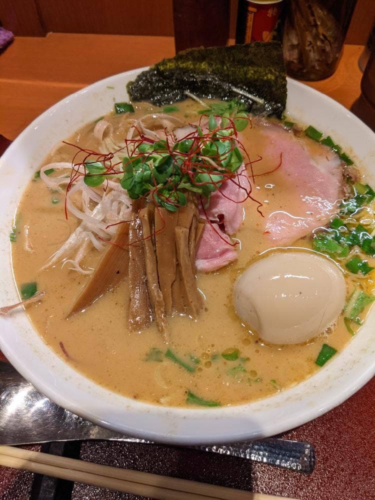 二代目 めん屋 秋もと