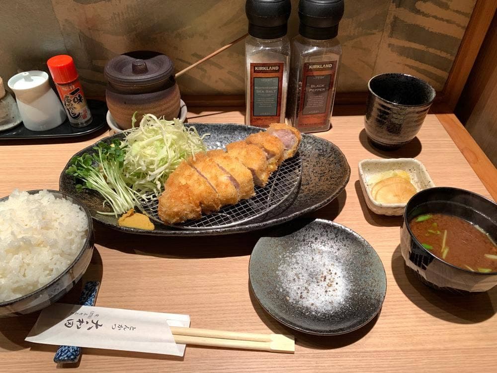 とんかつ大和田