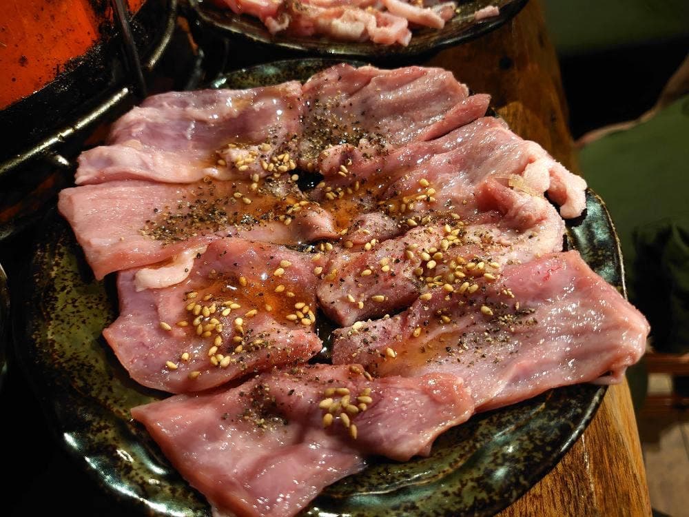 ホルモン酒場 まさるや