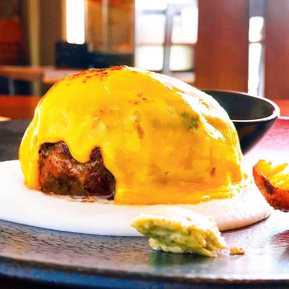 溶岩焼ダイニング Campus