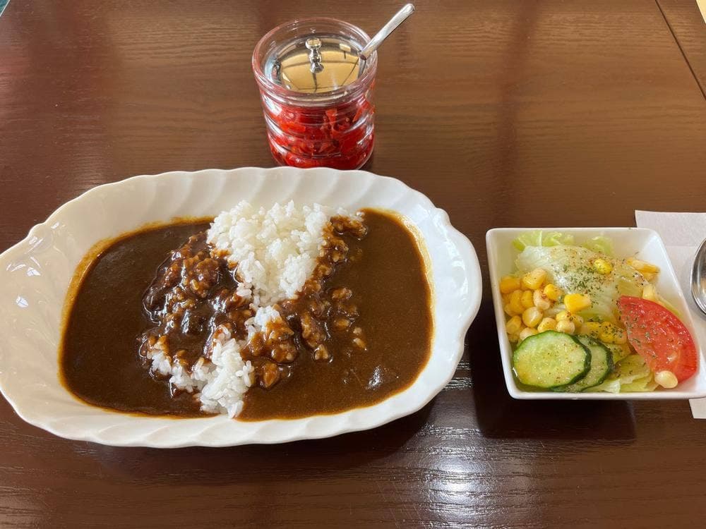 MON Coffee & CURRY