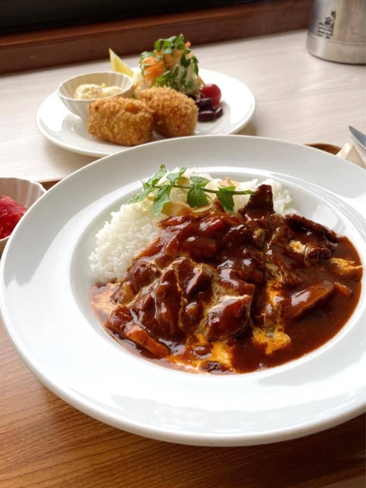 レストラン洋灯舎