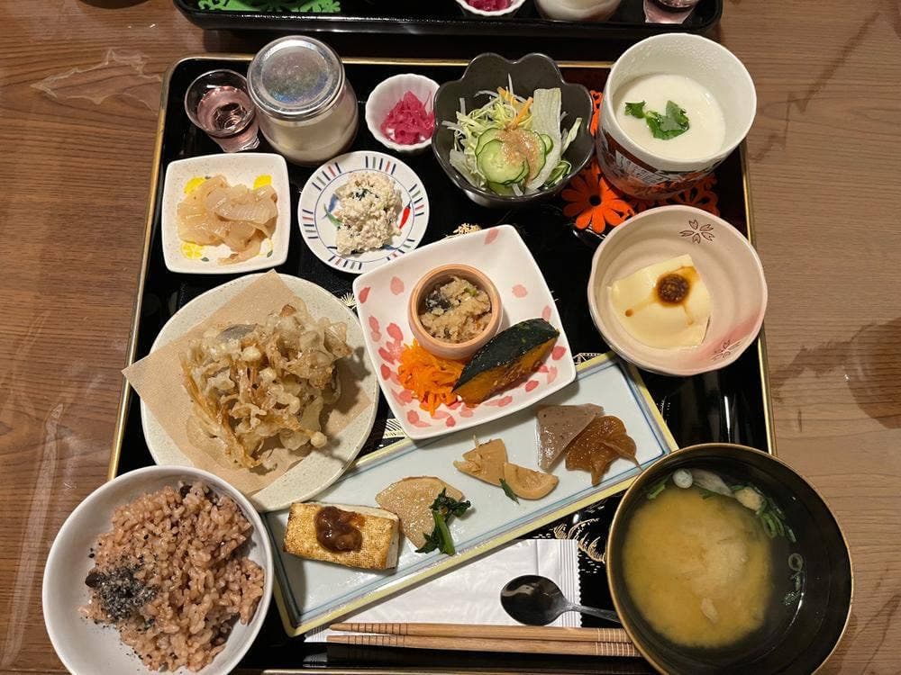 シフォンケーキと発酵ごはん 町屋cafe 朋花