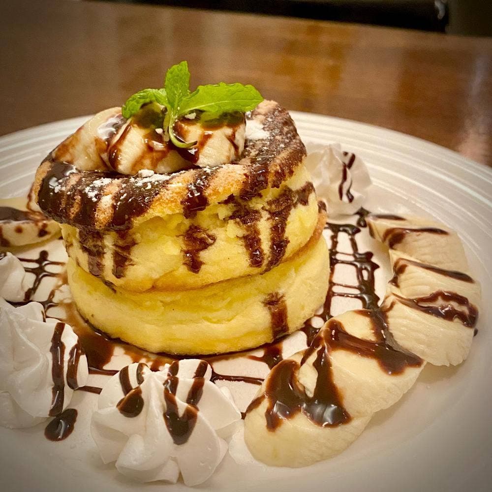 Cafe&Bar B.Linda カフェアンドバービリンダ