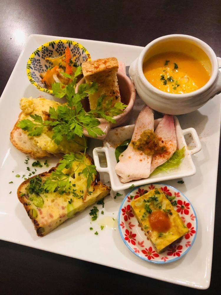 エ パタティ エ パタタ