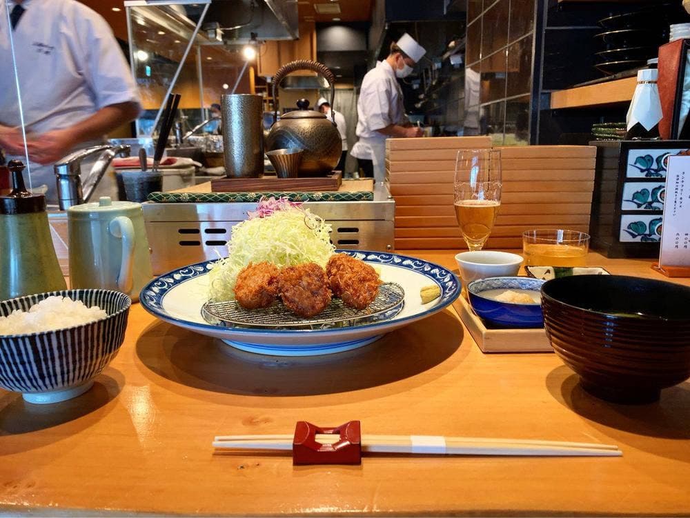 上越やすだ 恵比寿店