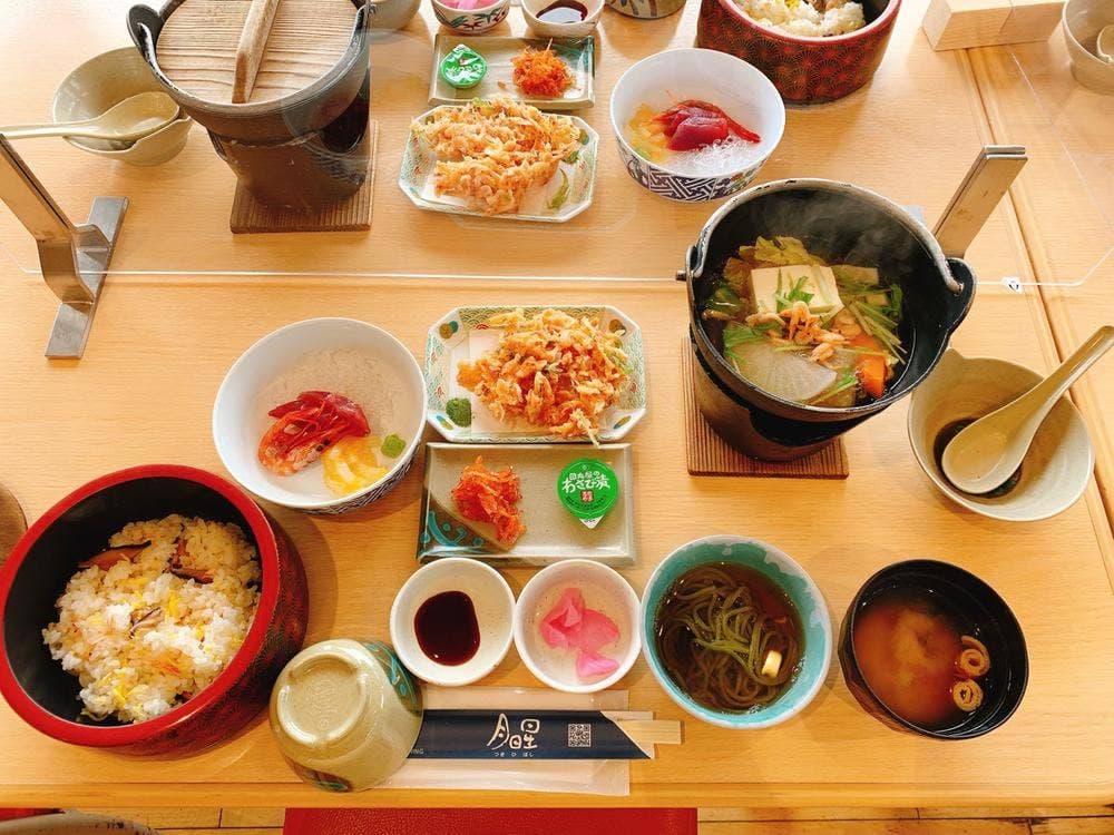 日本平 月日星 ほいほい亭