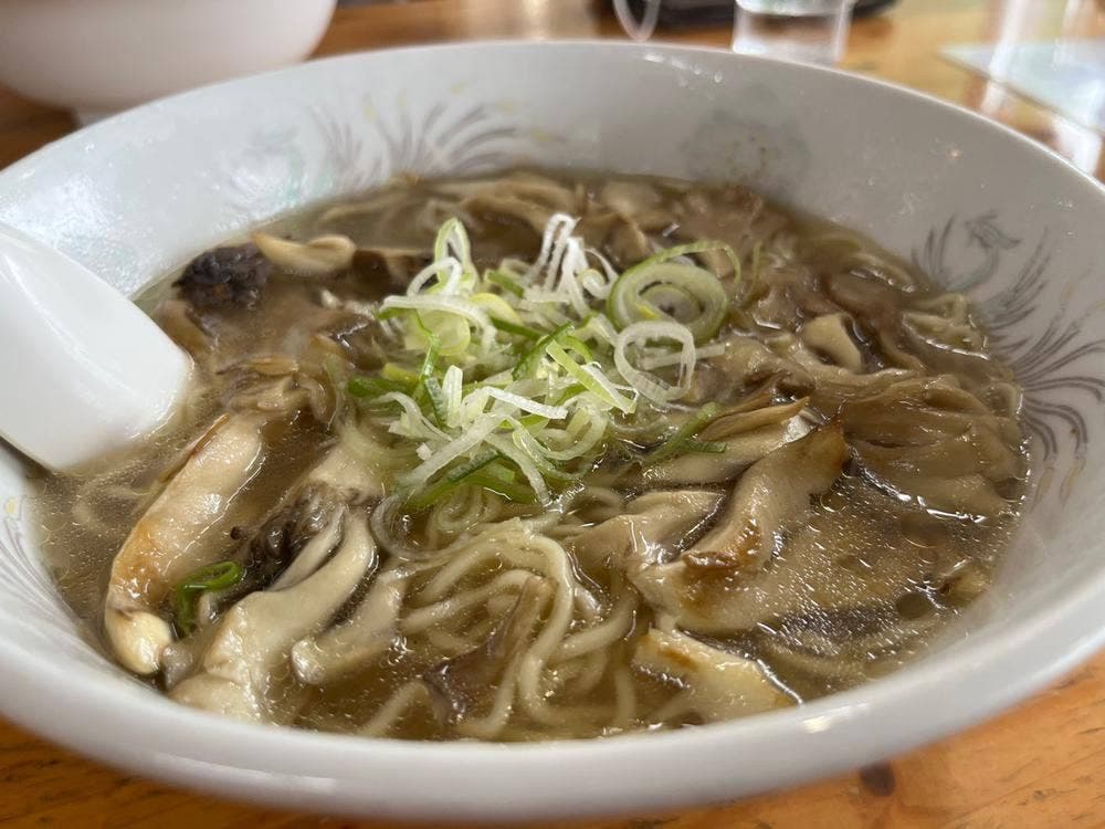 愛山渓ドライブイン