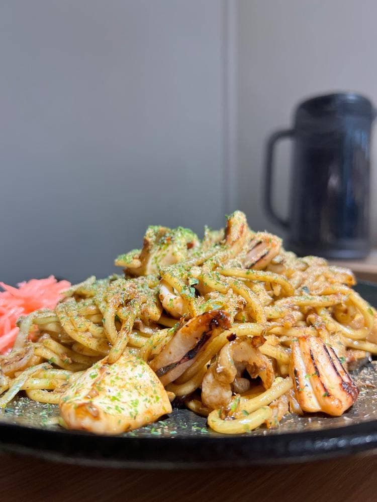 あづま商店 横浜焼きそば専門店