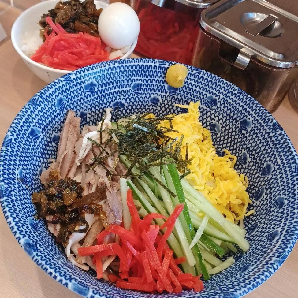 豚骨ラーメン いろはに博多