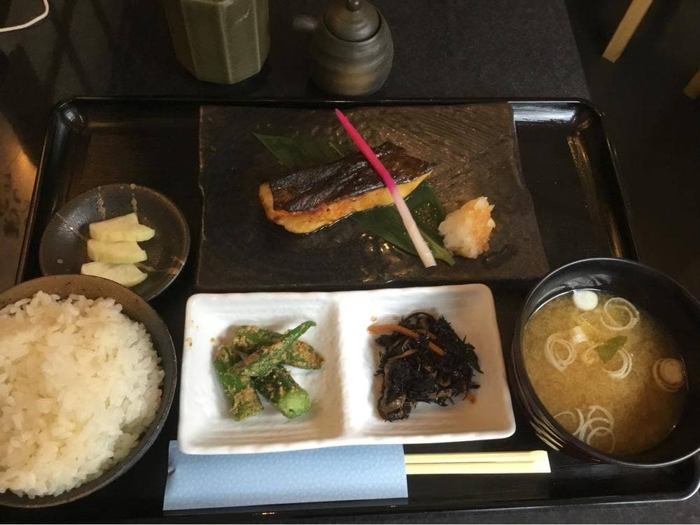 いつもの和食や 新宿御苑店