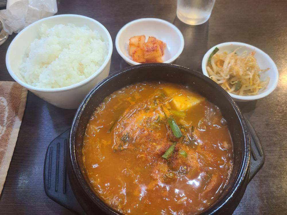 韓国田舎家庭料理 東光