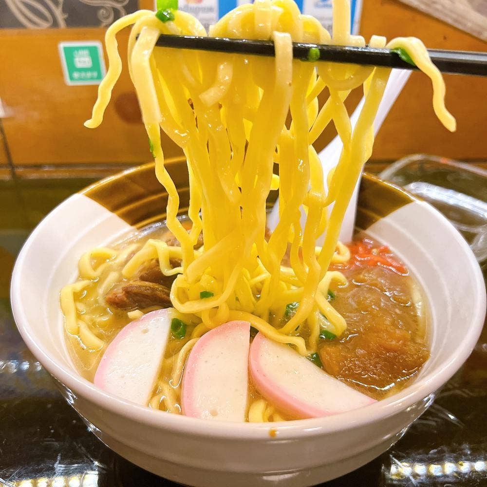 沖縄料理&無国籍創作居酒屋 壷屋