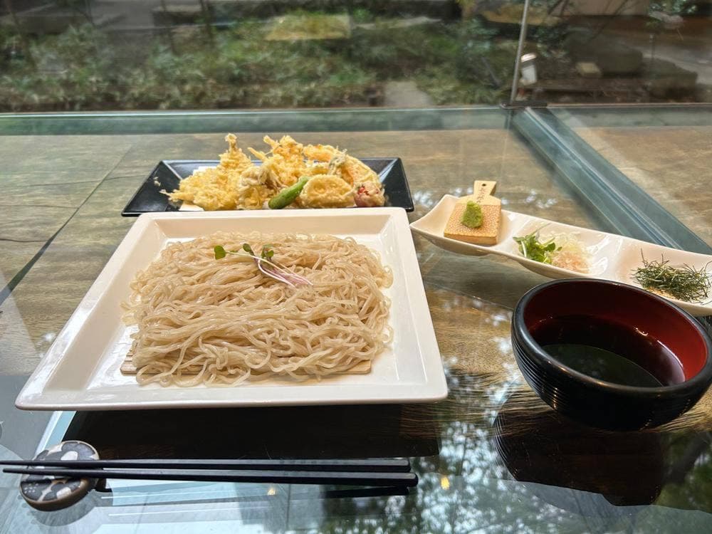 麓屋 京王プラザホテル