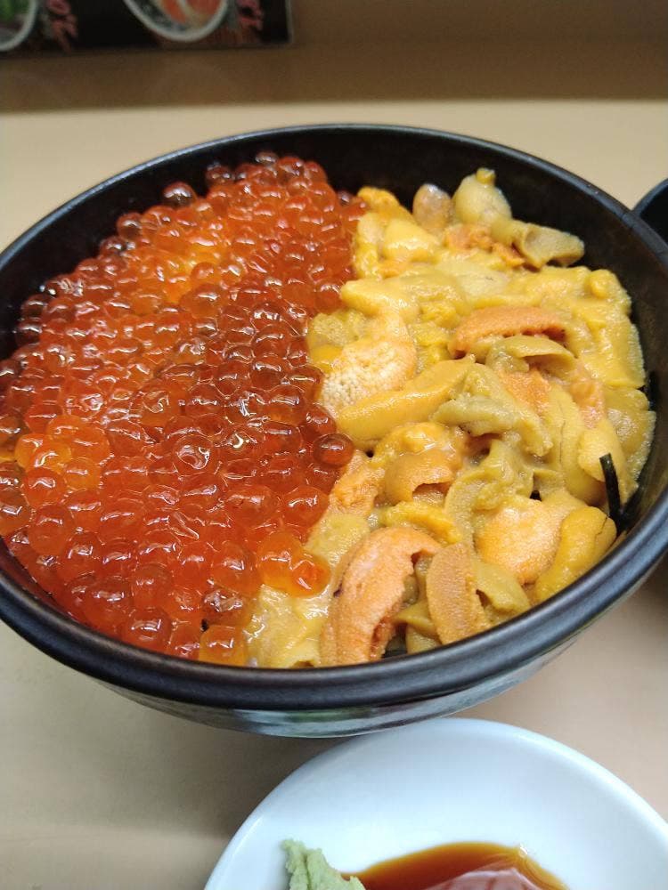 食事処 ながもり