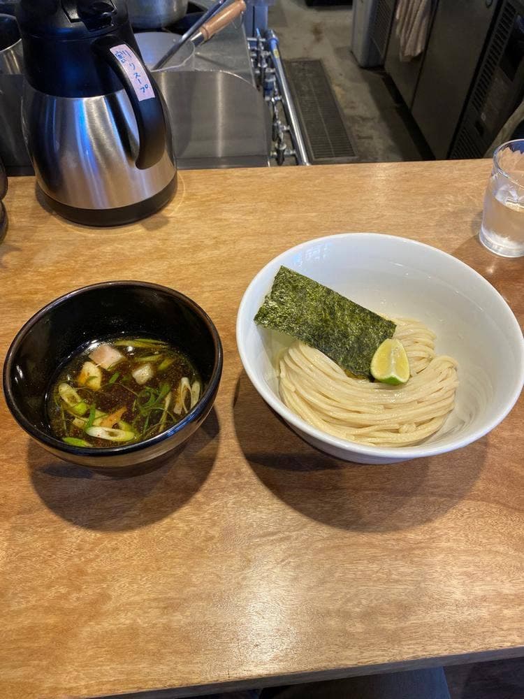 メンヤシモヤマ