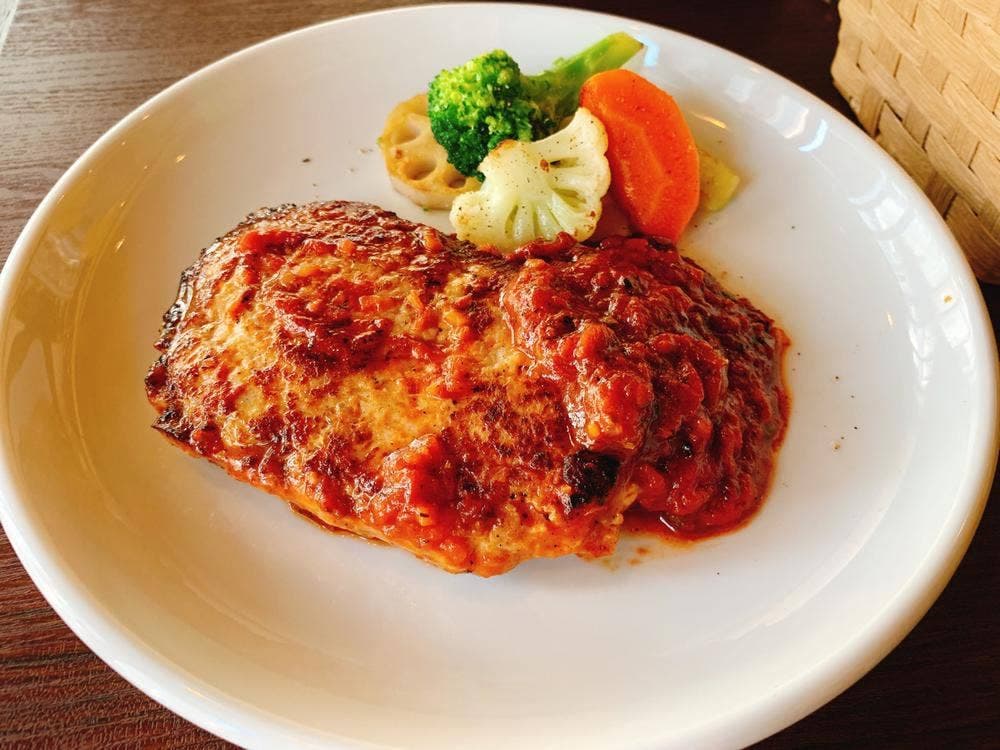 KARMELO スペインバスクバル