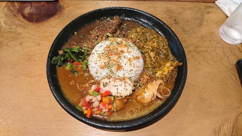 ツバキ 神田鍛冶町